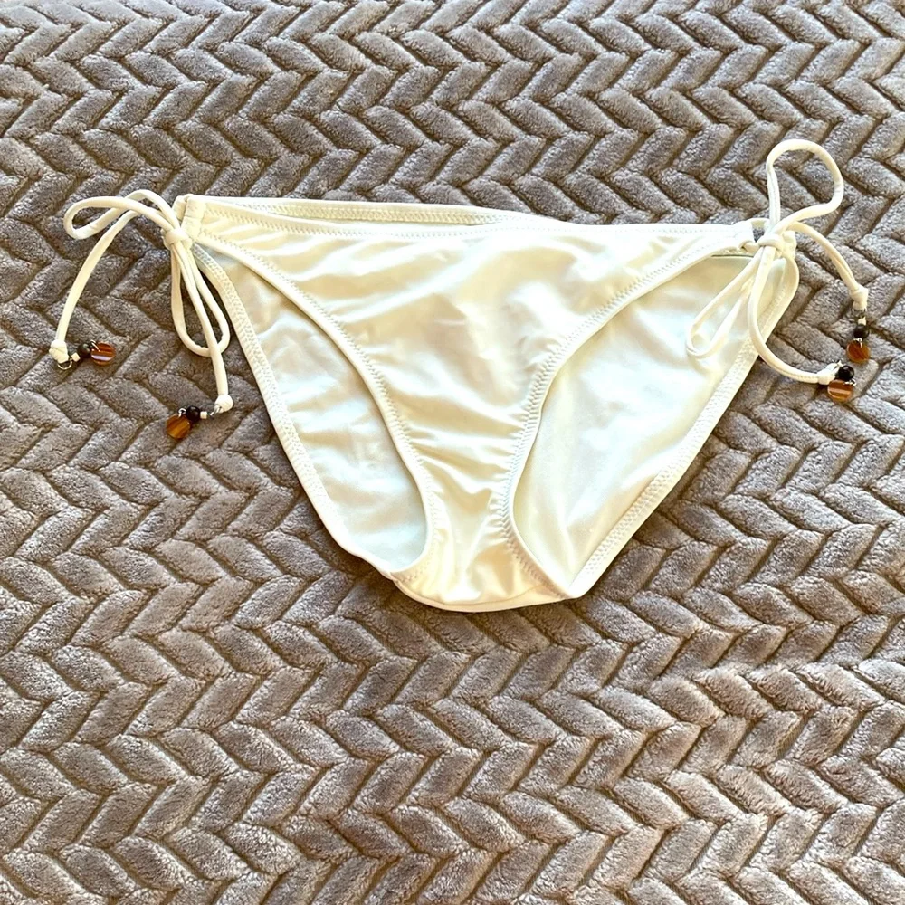 NWOT - American Eagle bikini bottoms. Size Medium. - Picture 1 of 9